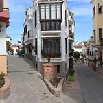 Estepona Seafront Apartment